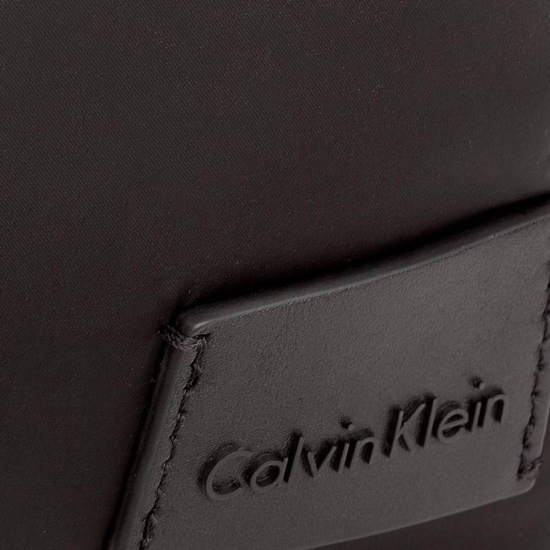 Torba na laptopa CALVIN KLEIN K50K503470 -30%