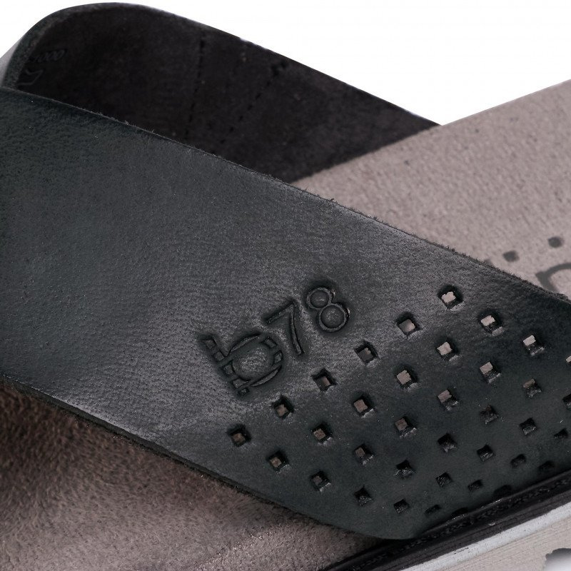 Klapki BUGATTI 311 73985 2600 1000 Czarny