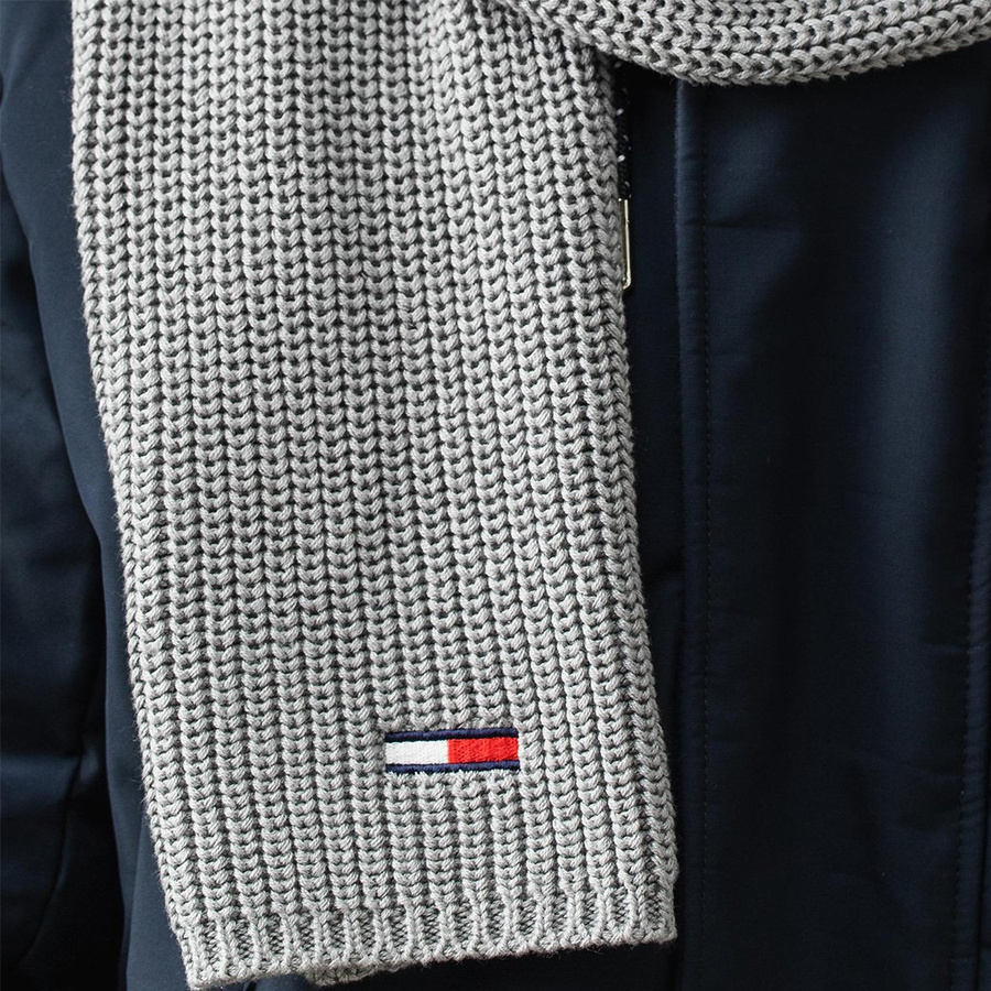 SZAL I CZAPKA TJM BASIC TOMMY HILFIGER AM0AM05216