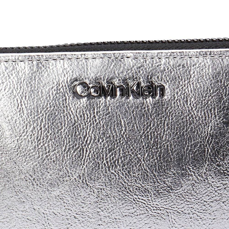 Duży Portfel Damski CALVIN KLEIN Frame K60K604400