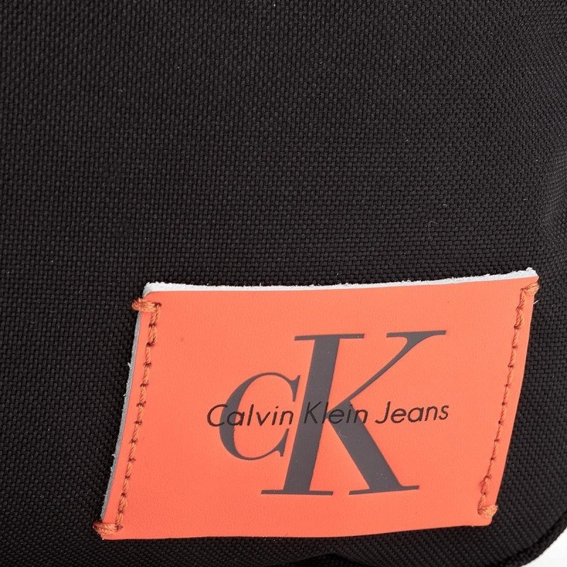 Saszetka CALVIN KLEIN JEANS Sport Essen K40K400044
