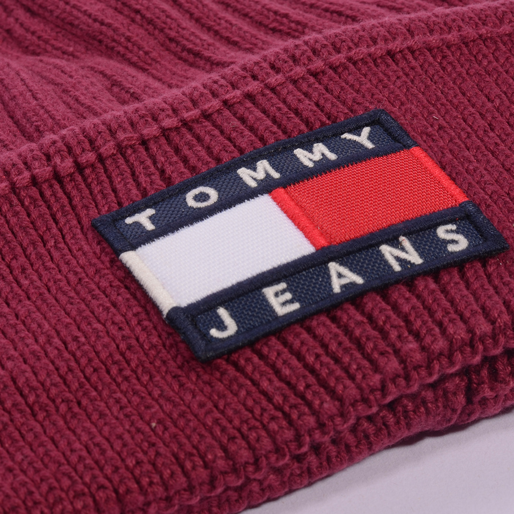 Czapka TOMMY JEANS Beanie AW0AW13819 Bordowy