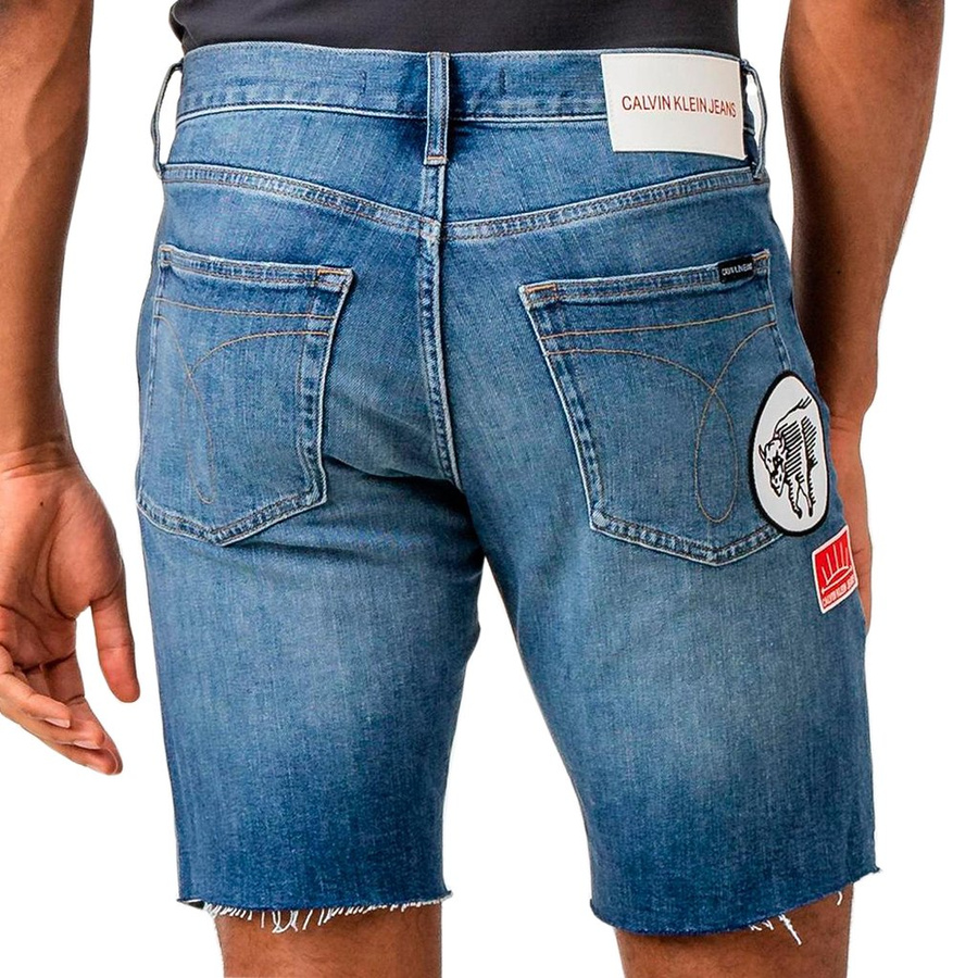 Szorty Calvin Klein Jeans Slim Fit J30J313045