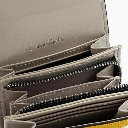 Portfel CALVIN KLEIN Arch Small Trifold K60K604216