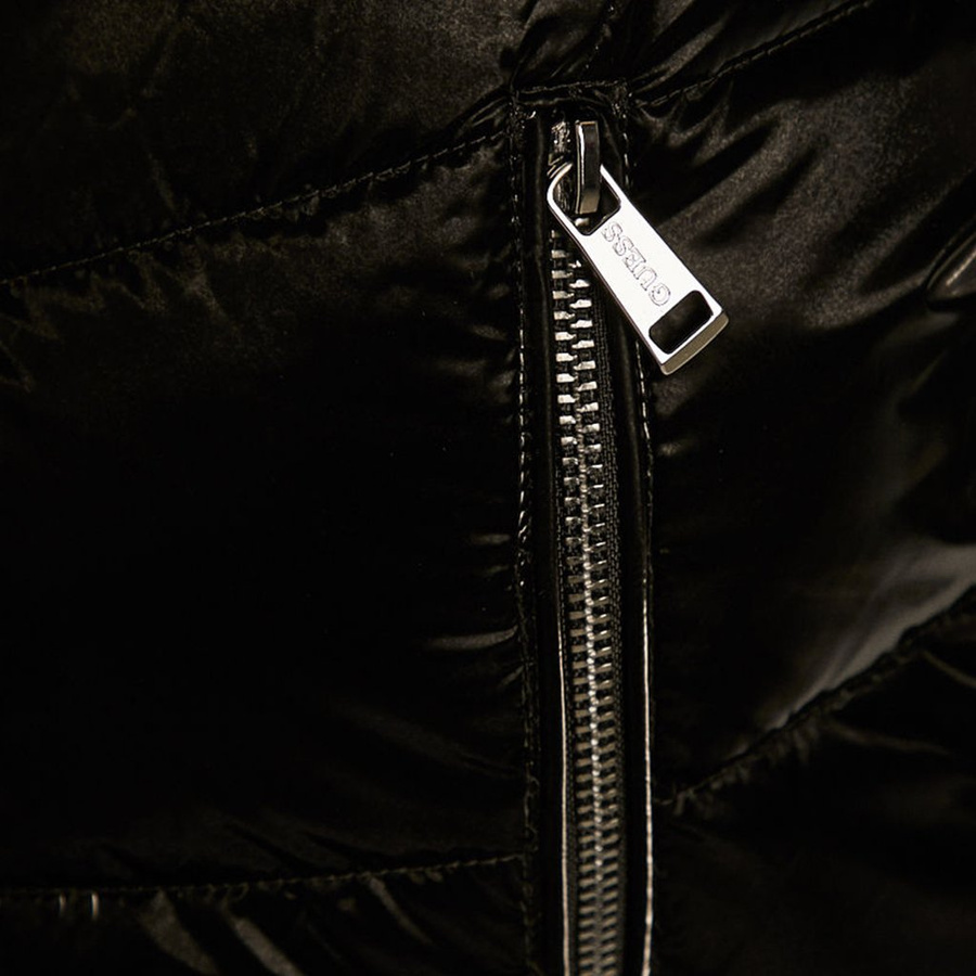 Kurtka Damska Puchowa GUESS W94L0J WC580 Czarna