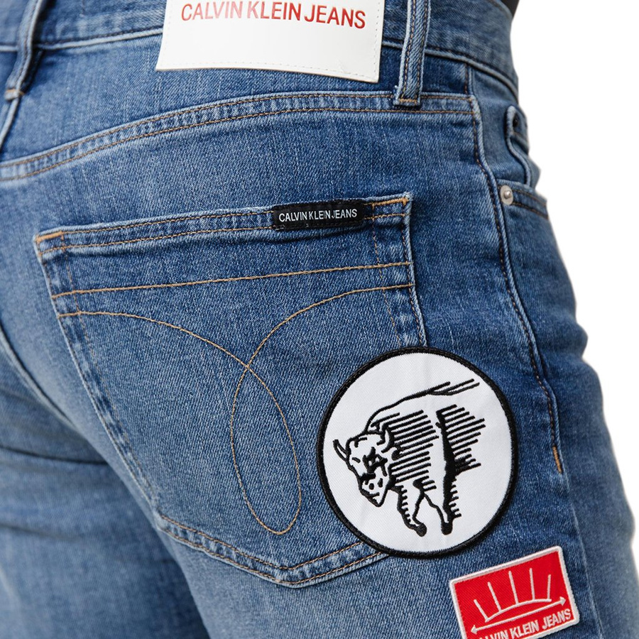 Szorty Calvin Klein Jeans Slim Fit J30J313045