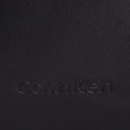 Torebka CALVIN KLEIN Strapped Large K60K604936