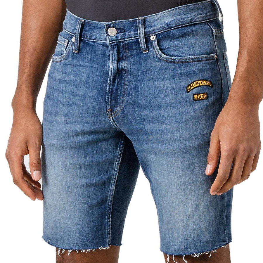 Szorty Calvin Klein Jeans Slim Fit J30J313045