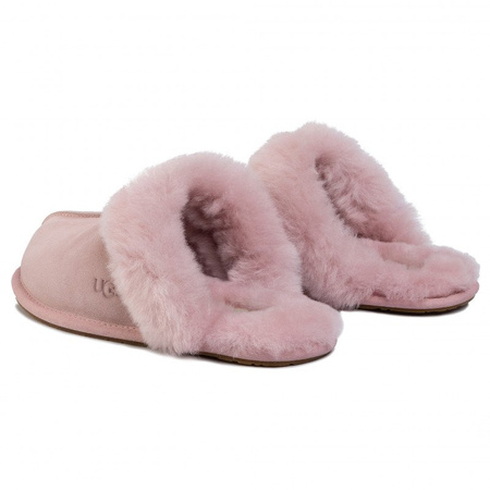  Kapcie Damskie UGG W Scuffette II 1106872 Pcry